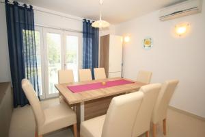 Apartment Mimoza 6, Baska, Krk