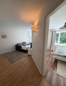 Quiet apartment with King Size bed in Viimsi