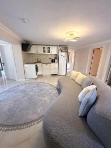 Pearl Mansion-1 Modern 3BR Garden House Near Beaches in Cunda