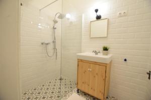 Standard Apartment by Hi5 - Chainbridge