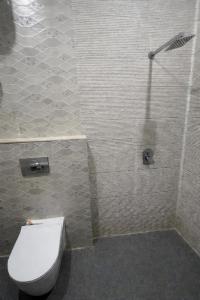 Dune- A Calm Escape 1BHK near Airport