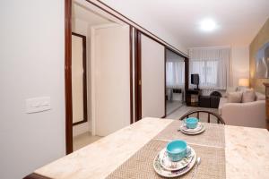 Flat Próximo WTC, Piscina e Garagem, Check-in 24h