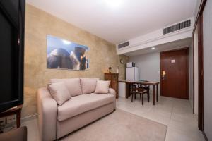 Flat Próximo WTC, Piscina e Garagem, Check-in 24h