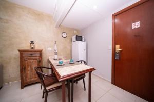 Flat Próximo WTC, Piscina e Garagem, Check-in 24h