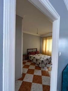 Sghirat villa with pool, 200 m from the beach!