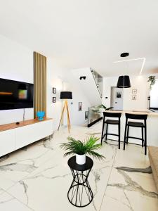 Marea Private Villa - Contemporary Boutique Stay
