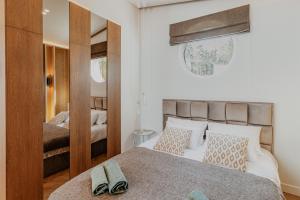 Lavyso perlai, 5-6 nameliai