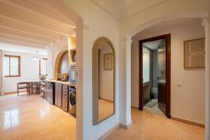 Luxury apartment Pool&garden View