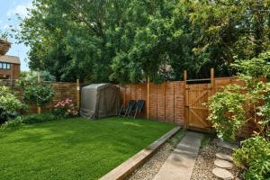 Simply Hidden Garden Parking By My Getaways