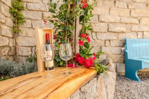Rosa Di Giò - The Charm of Another Era
