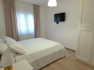 Rina Apartment- with barbecue and free parking