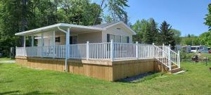 Pigeon Hollow Park Cottages