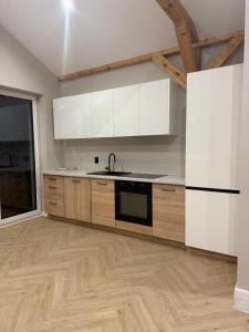 Chill and Grill - Modlin Airport Apartamenty na wynajem