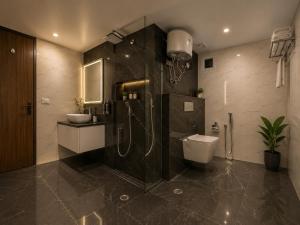 Hotel Vibe BLU & Banquet Advant Expressway