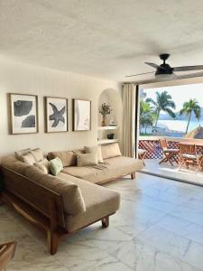 Departamento amplio en Manzanillo a pie de playa