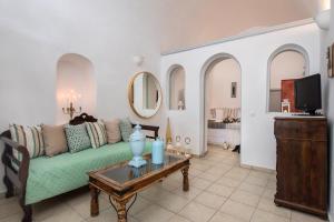 Saint George Exclusive Santorini Greece