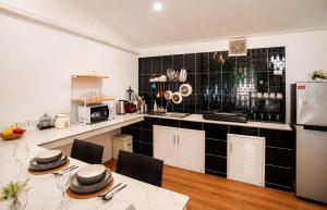 Casa Palma - Peaceful Retreat - 2mn ZenBeach - Srithanu Center - Double King Bed