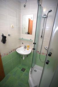 Apartments Srdjan