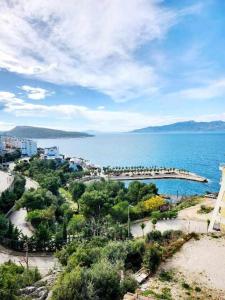 Apartment with sea view