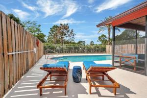 4 BR Equestrian Pool Villa Volleyball On 2 acres