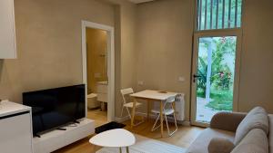 Green Coast Pearl Suites Apartments Palase