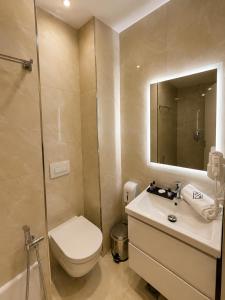 313 Villa City Center