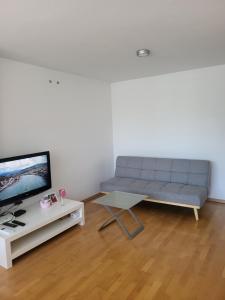 Apartna Obala