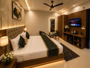Hotel Nyshaka Plaza Near Delhi Airport - Free Airport Pickup & Drop