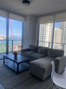 Downtown Miami Luxury Studio with Bay Views