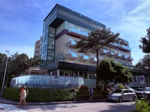 Hotel Soraya & Apartments