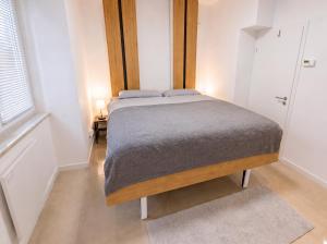 City apartment with Bedaway