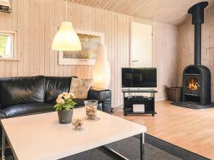 10 person holiday home in Rudkøbing