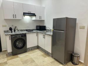 New Modern Apartment in the Heart of the City with Terrace
