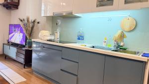 Full house 2 bedroom 1 living room apt in Vinhomes Greenbay near Marriott hotel