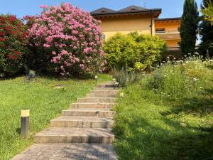 Appartamento Esclusivo e Tranquillo sulle Colline di Bergamo