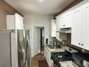 Vibrant 2BR 2B Duplex Downtown LA
