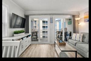 Entire Oceanview 2 BR Condo in Murrells Inlet, SC