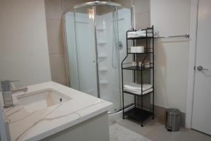Feels like home- Spacious and cozy 2 bedroom basement suite