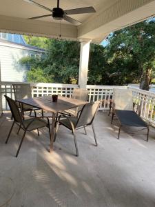 Pelican Petes Retreat- 4 Bedroom on Pawleys Island