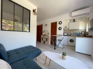 Studio cabine rÃ©novÃ©, proche plage - 4 pers. - FR-1-308-215