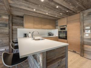 Appartement moderne avec terrasse sud - 4 pers. - FR-1-566-86