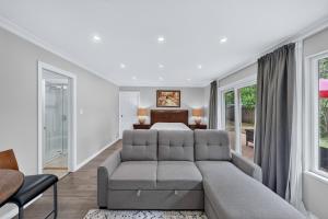 Cozy Richmond Home, 5 Min to Steveston Village