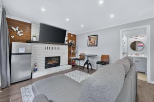 Cozy Richmond Home, 5 Min to Steveston Village