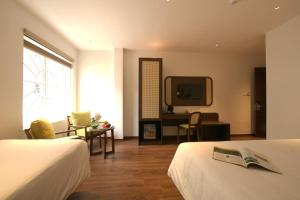 Pavilion Essence Hanoi Hotel