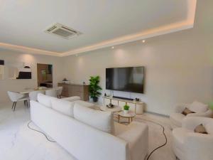 Superior 2BR Villa In Rawai