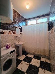 villa indépendante 3 chambre avec jardin privé-rez-de-chaussèe-agadir