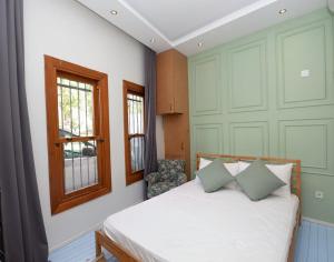 New & Old Town 4BR Apartment Balat, Istanbul Seaside
