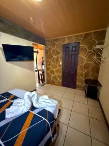 Cabinas Arenal Z-13