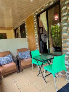 Cabinas Arenal Z-13