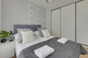 Horizon B9 z parkingiem by Grand Apartments